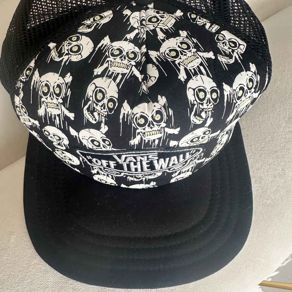 Vans off  the wall Black Skull Cap